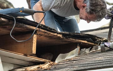 common causes of Pootings fascia damage